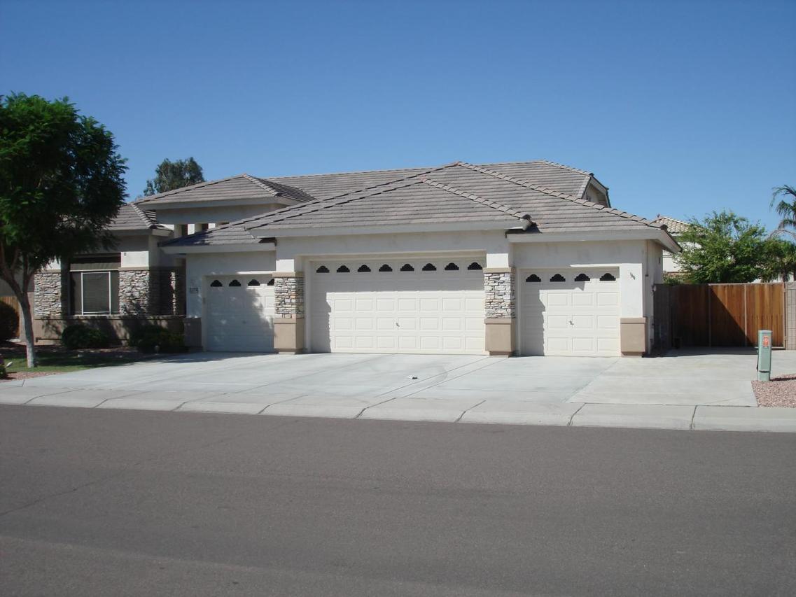 22018 N 80th Ave., Peoria, AZ 85383