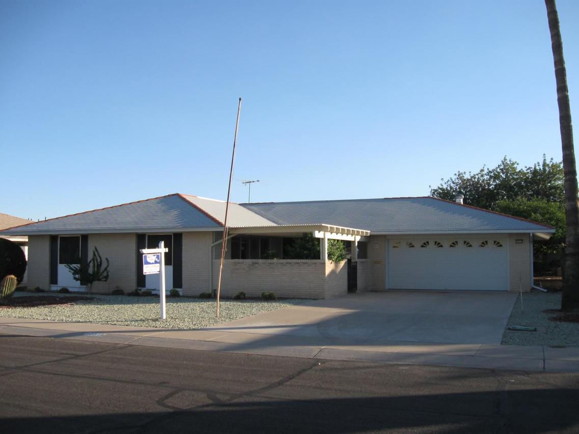 10315 W Edgewood Dr., Sun City, AZ 85351