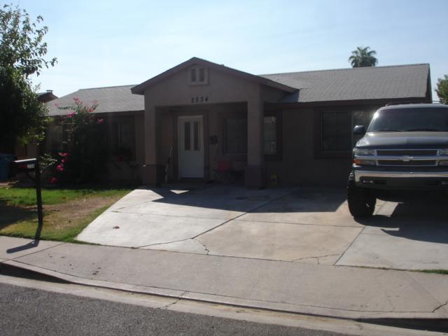 2534 N 60th Ave., Phoenix, AZ 85035