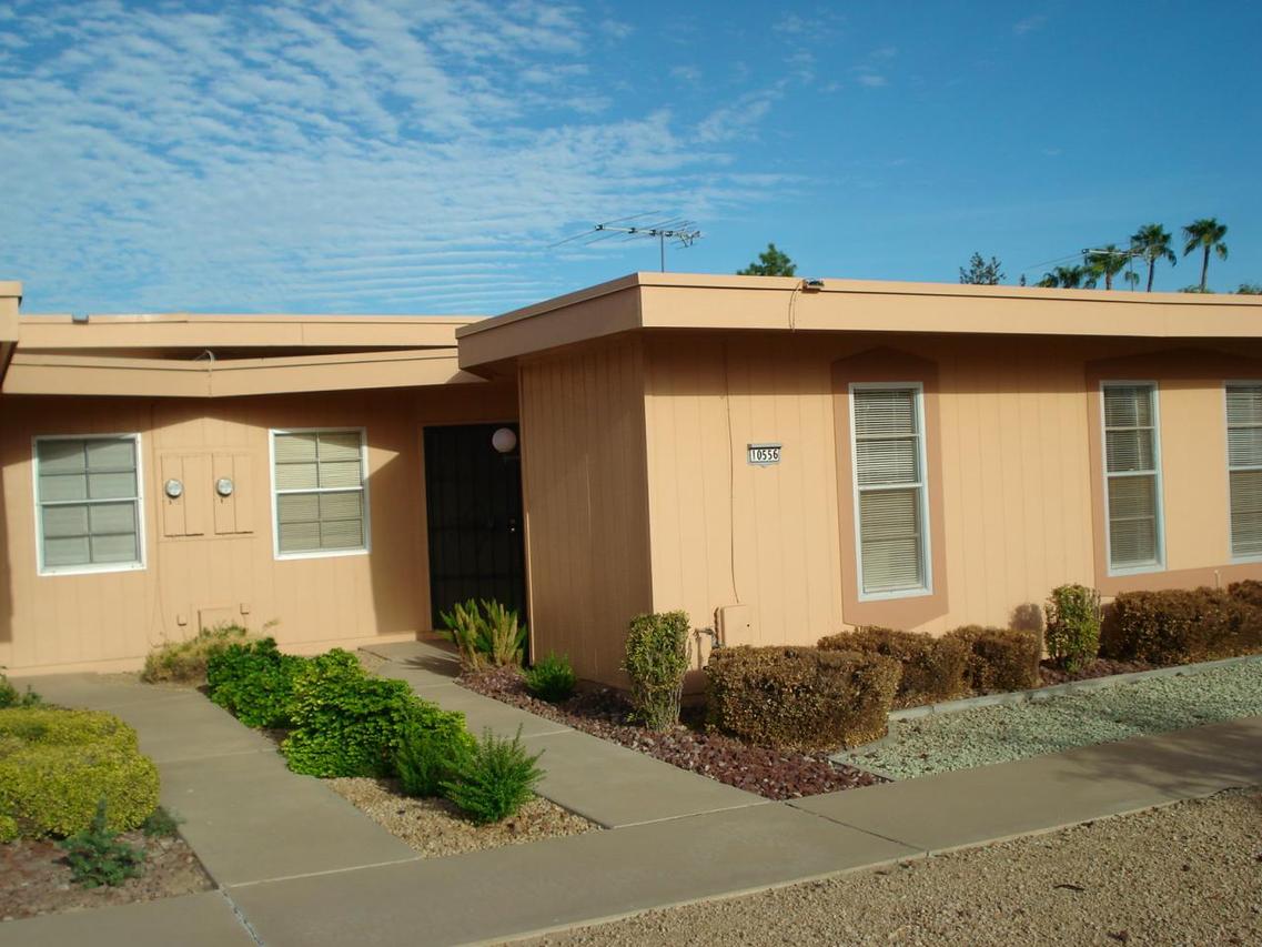 10556 W Palmeras Dr., Sun City, AZ 85373