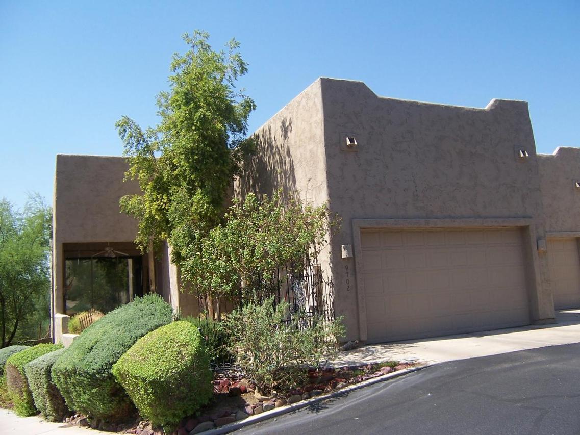 9702 N 3rd Dr., Phoenix, AZ 85021