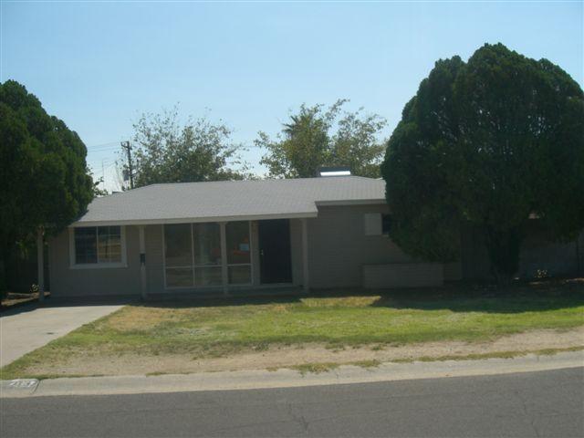 2137 W Hazelwood St., Phoenix, AZ 85015