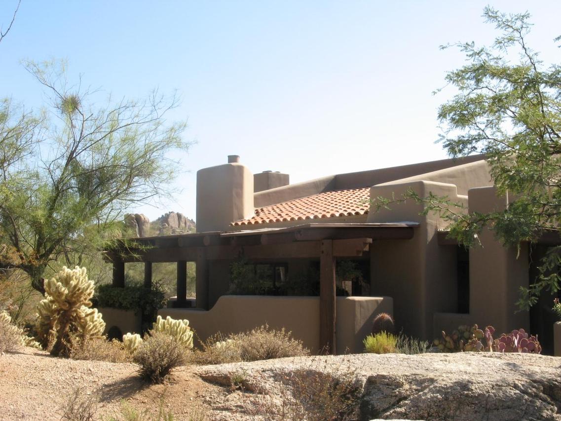 9242 E Whitethorn Cir., Scottsdale, AZ 85266