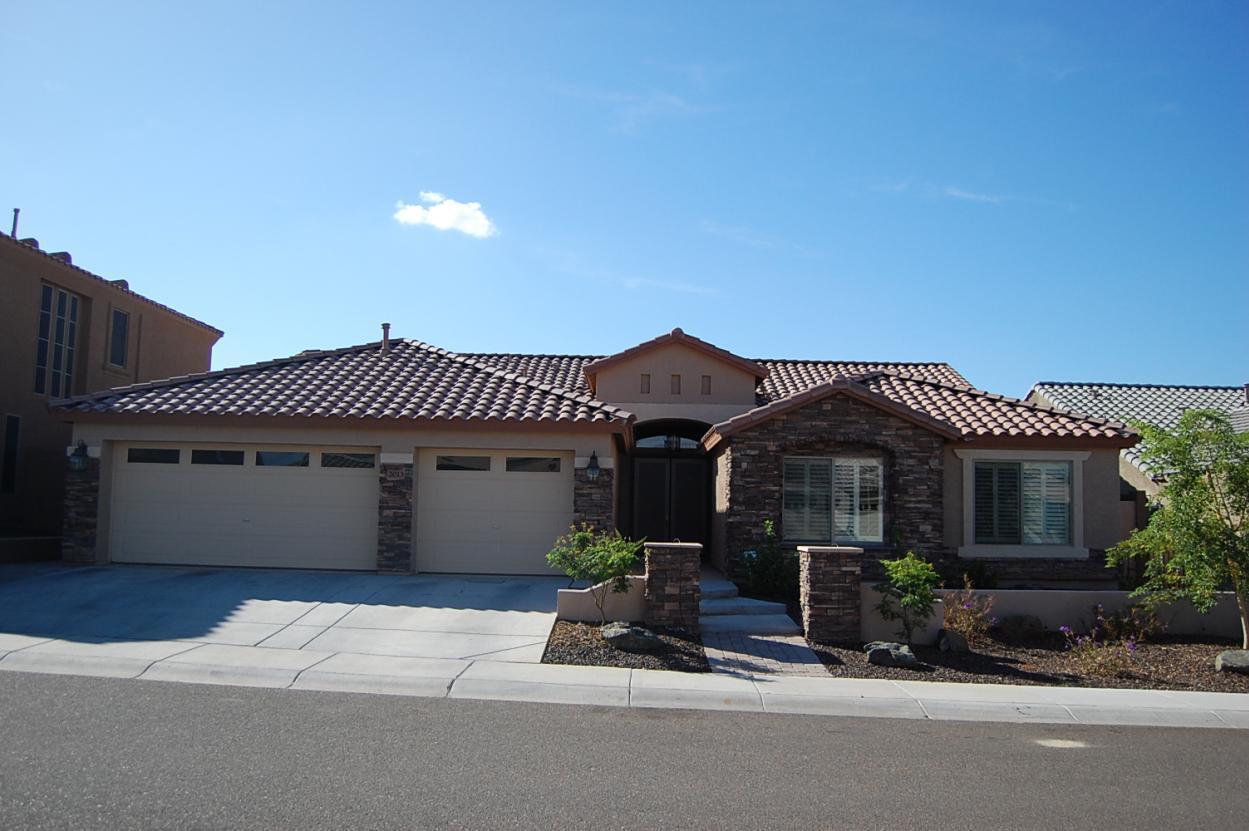 2013 W Nadine Way, Phoenix, AZ 85085