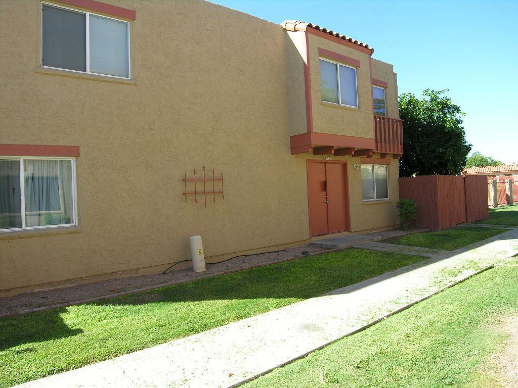 948 S Alma School Rd. #138, Mesa, AZ 85210