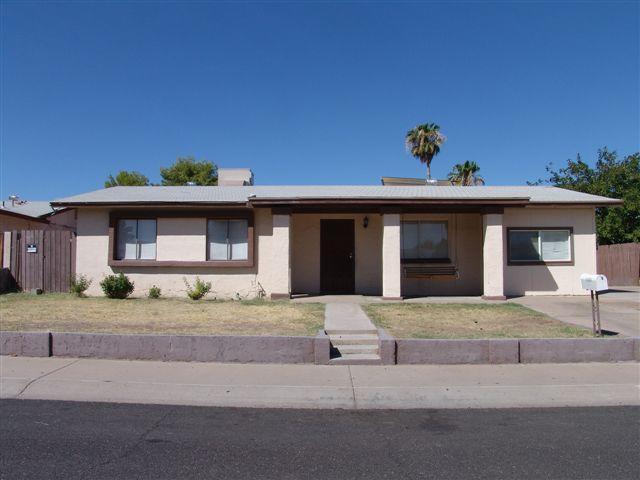 1106 W Campo Bello Dr., Phoenix, AZ 85023