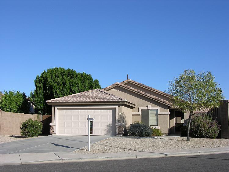 9016 E Fox St., Mesa, AZ 85207