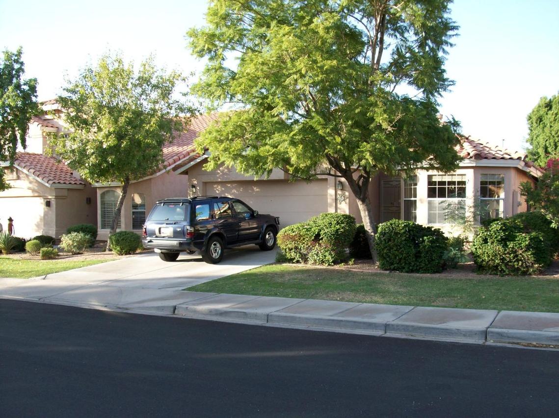 6646 E Saddleback St., Mesa, AZ 85215