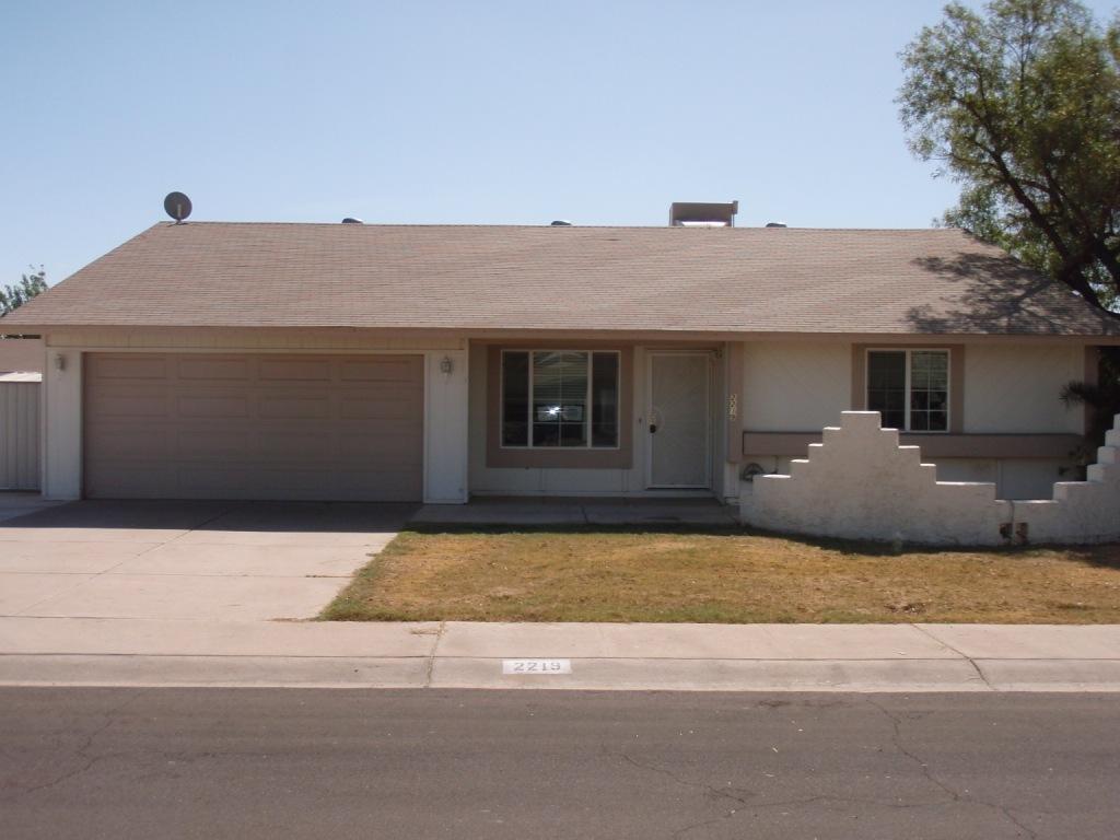2219 W Curry St., Chandler, AZ 85224