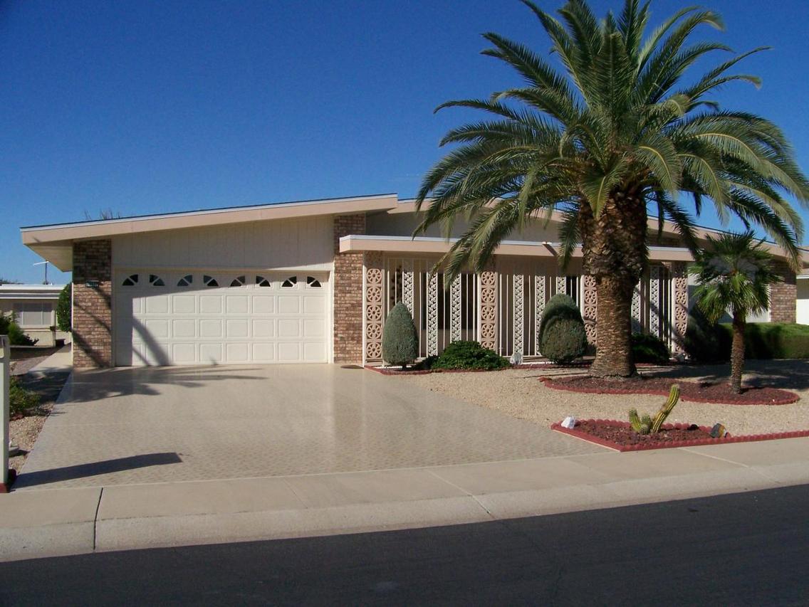 10902 W Boswell Blvd., Sun City, AZ 85373