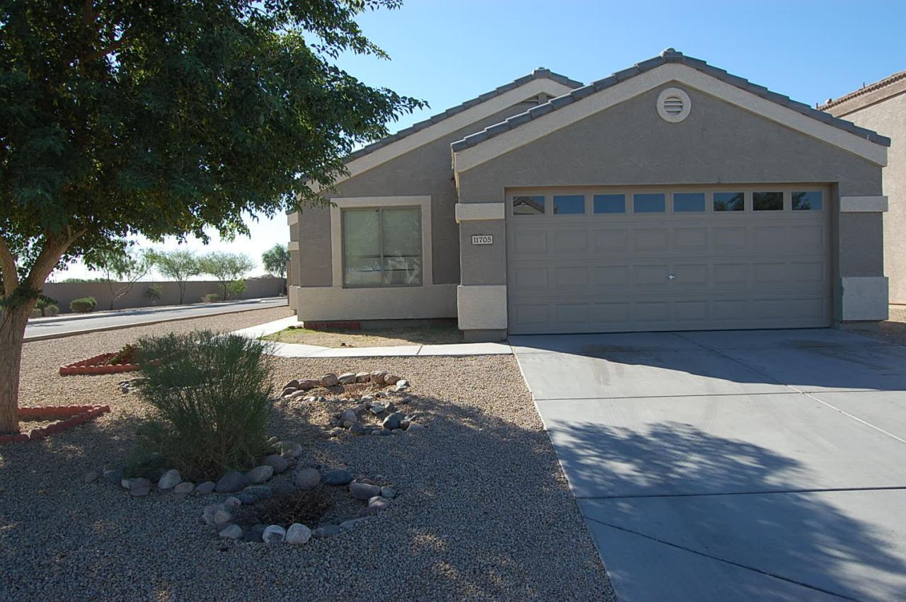 11705 W Mauna Loa Ln., El Mirage, AZ 85335