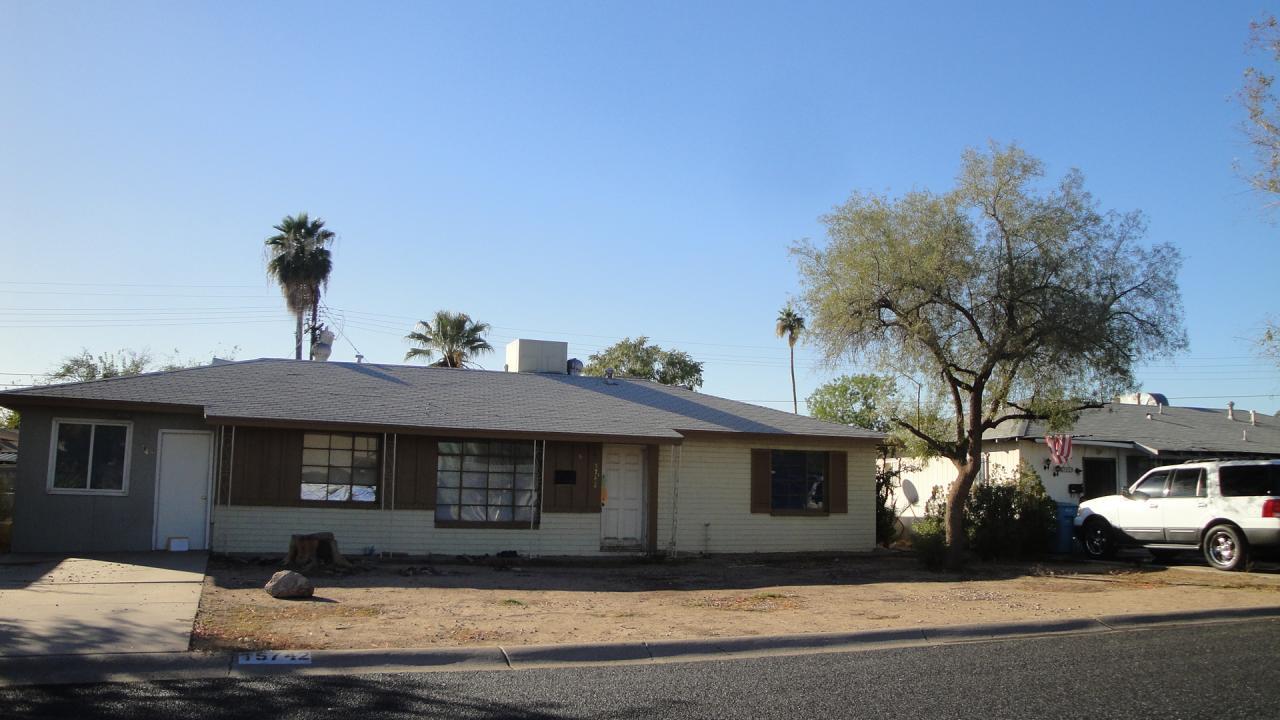 5742 N 37th Ave., Phoenix, AZ 85019