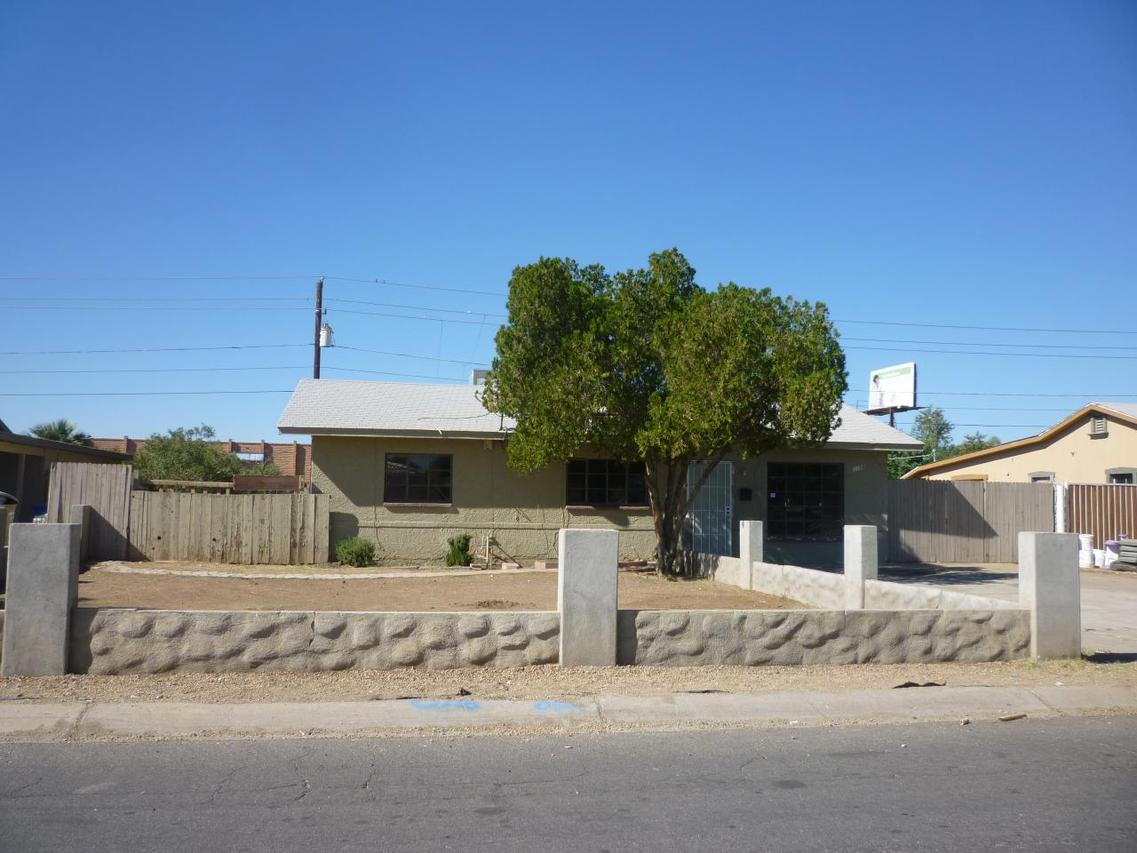 3158 N 26th Dr., Phoenix, AZ 85017