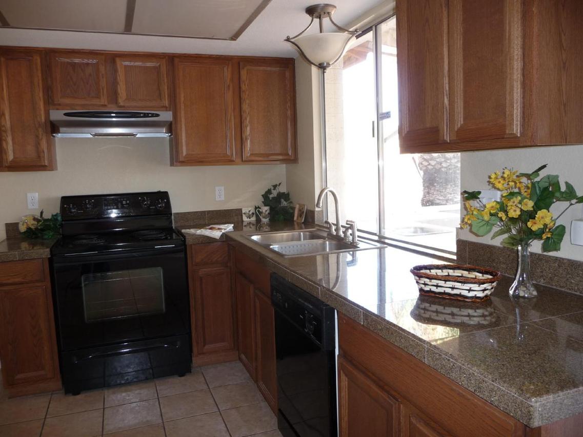 7813 N 109th Ave., Glendale, AZ 85307
