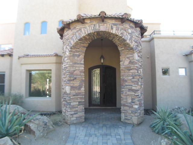 8825 E Palm Ln., Mesa, AZ 85207