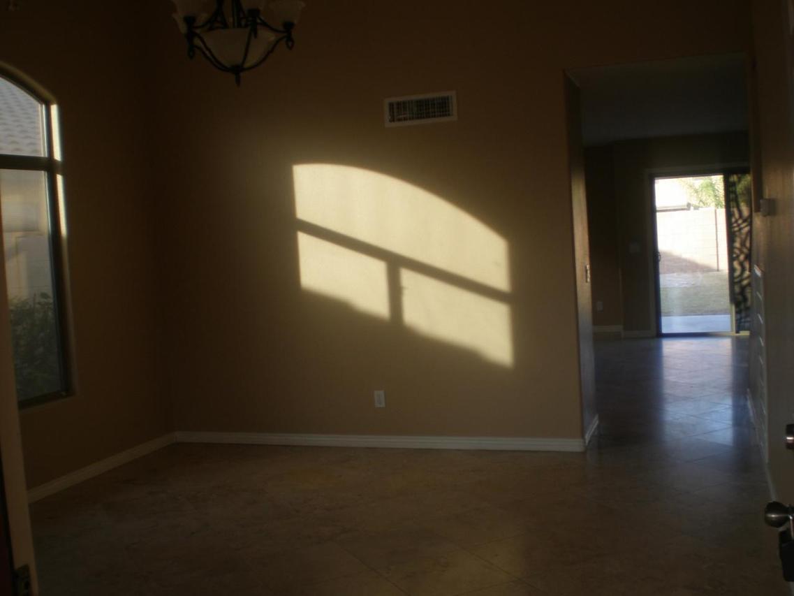 21392 N Van Loo Dr., Maricopa, AZ 85238