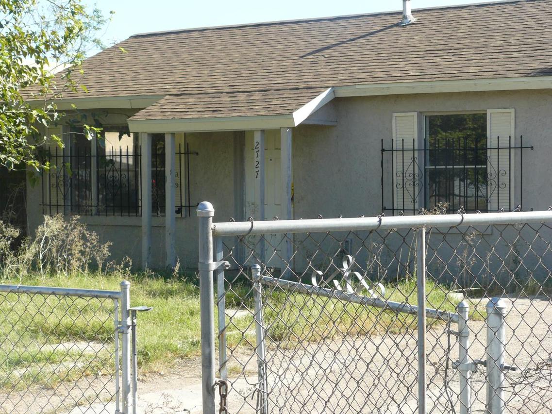 2727 W Pierce St., Phoenix, AZ 85009