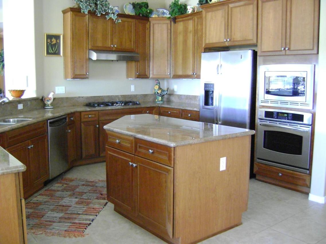 23115 N Hank Raymond Dr., Sun City West, AZ 85375