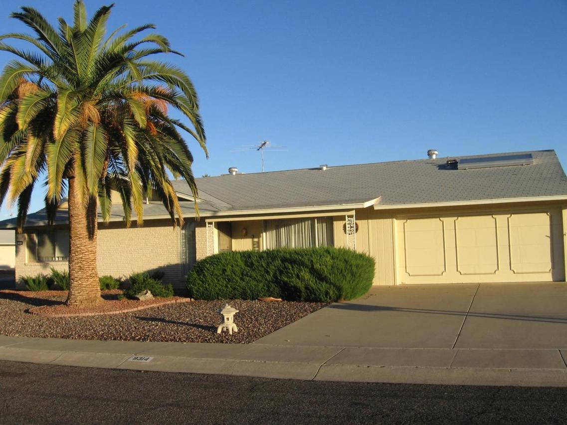 9314 W Buckhorn Ct., Sun City, AZ 85373