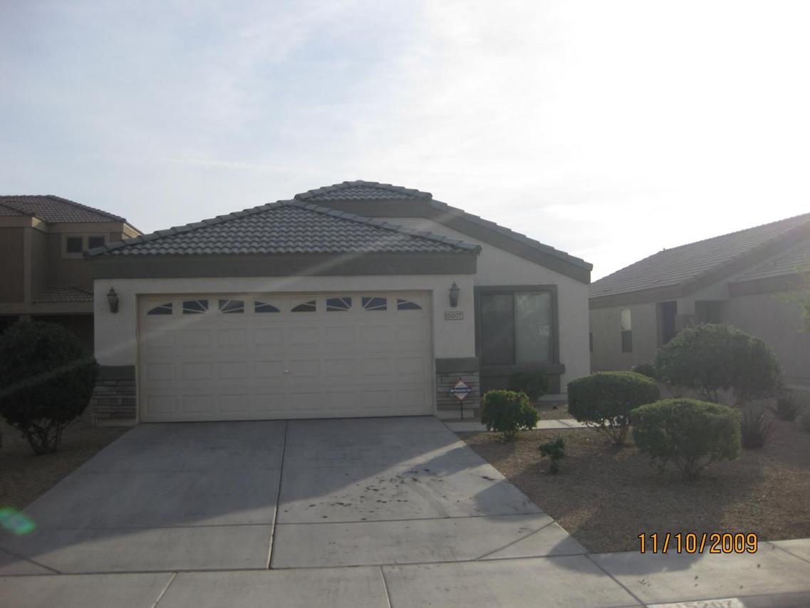 15207 N El Frio Ct., El Mirage, AZ 85335