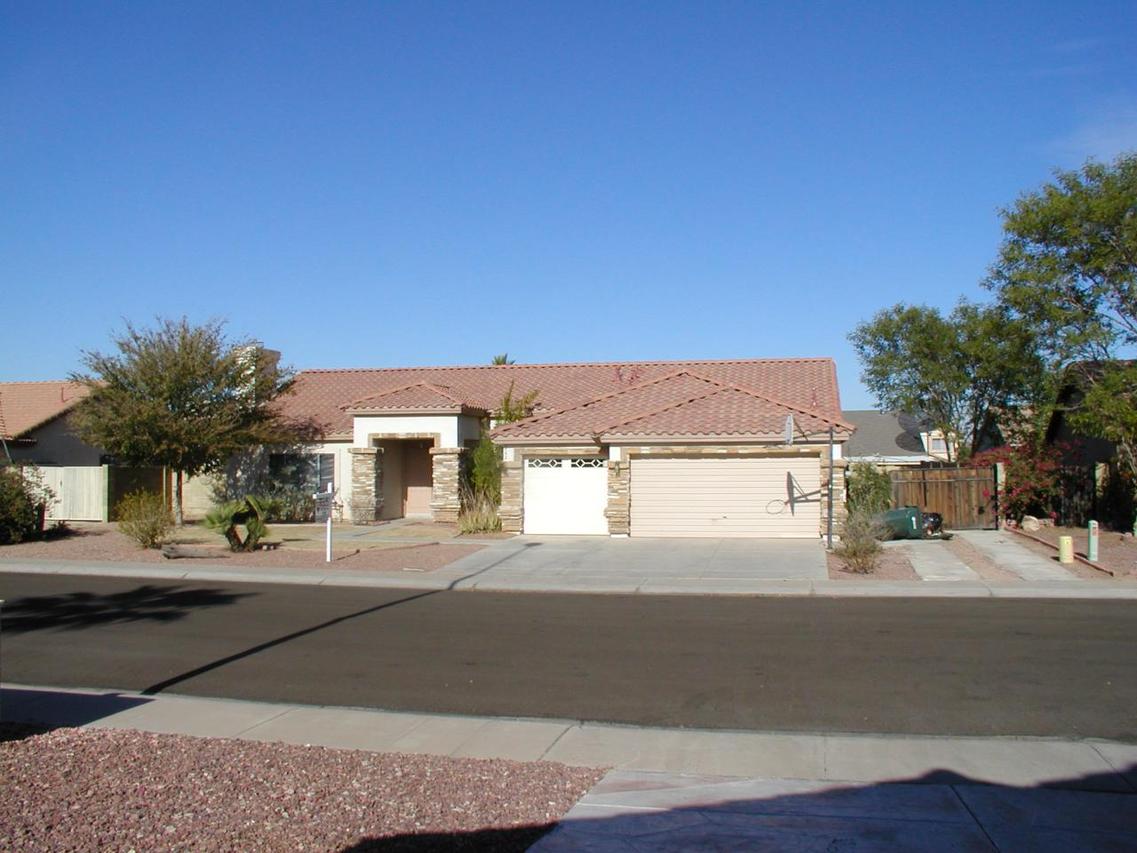 1752 E Fremont Rd., Phoenix, AZ 85042