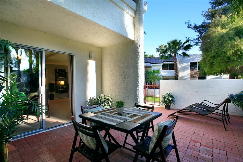 7350 N Via Paseo Del Sur #R106, Scottsdale, AZ 85258