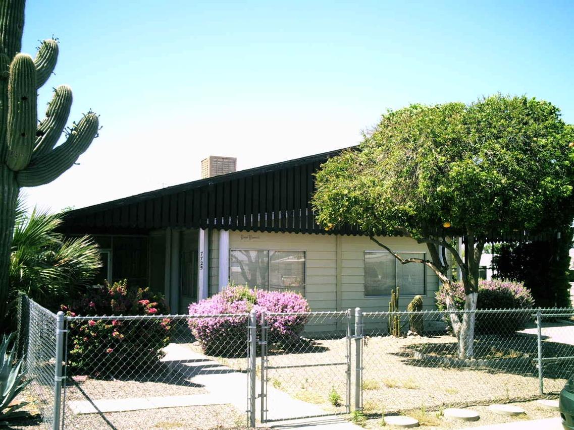 7725 E Holmes Ave., Mesa, AZ 85209