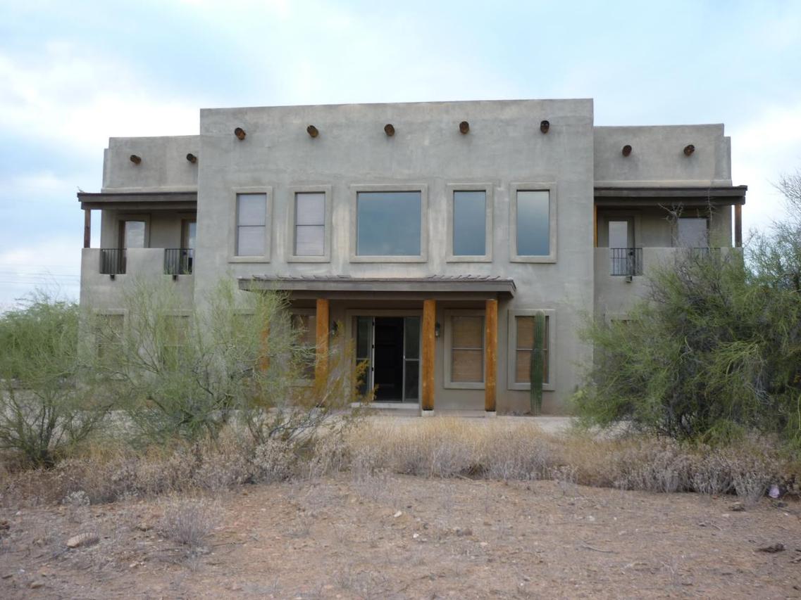 40414 N 7th St., Phoenix, AZ 85086