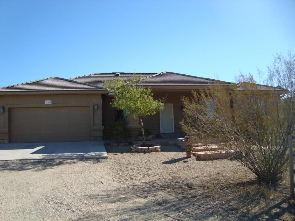 39419 N 3rd Ave., Phoenix, AZ 85086