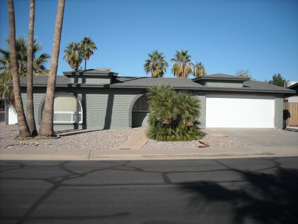 2706 E Boston Cir., Mesa, AZ 85213