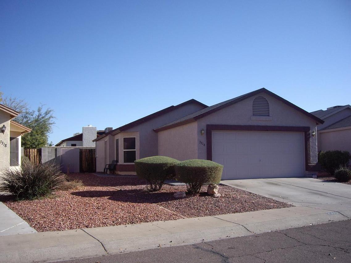 3316 W Kimberly Way, Phoenix, AZ 85027