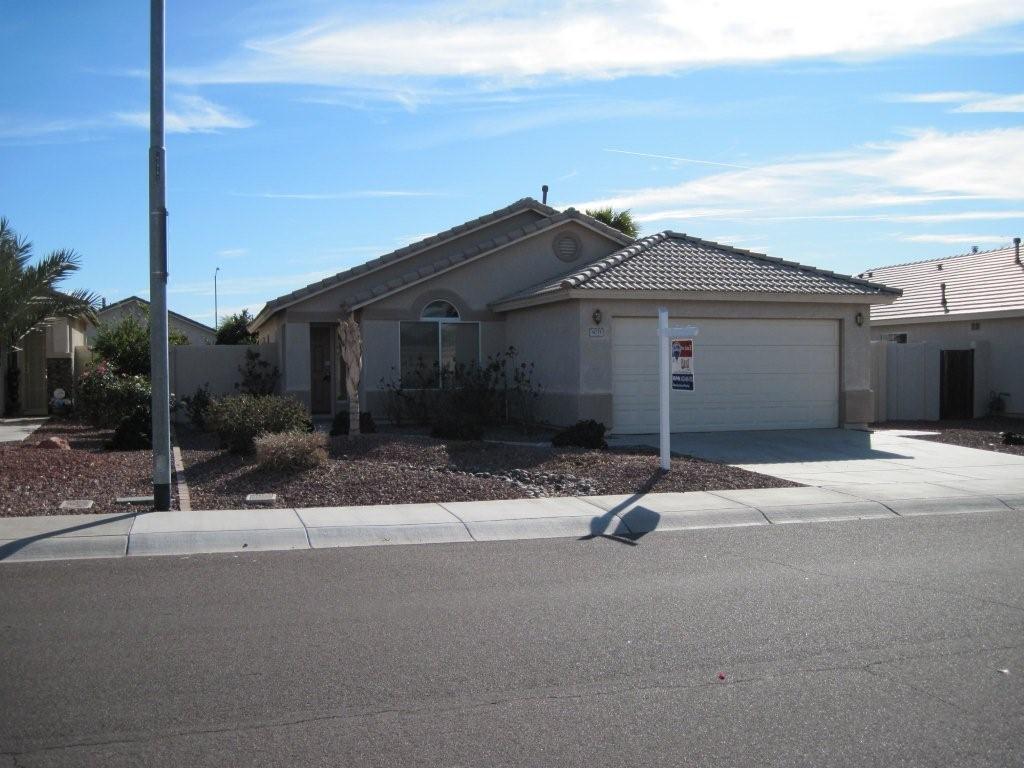 8035 W Alex Ave., Peoria, AZ 85382