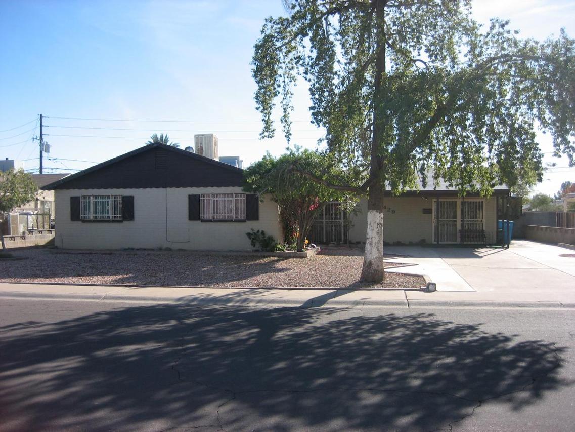 5429 W Highland Ave., Phoenix, AZ 85031