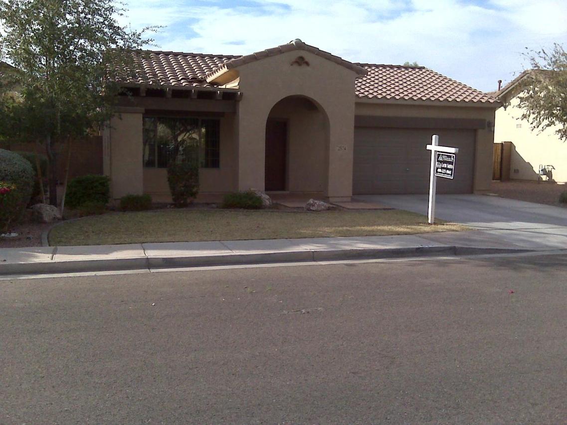 2574 S Nielson St., Gilbert, AZ 85295