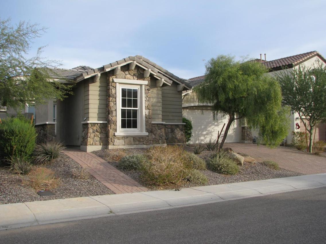 18452 W Vogel Ave., Waddell, AZ 85355