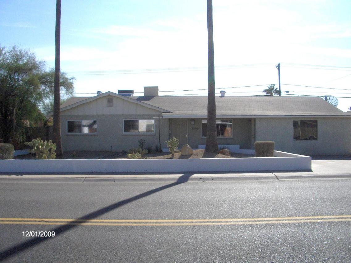 7349 E Roosevelt St., Scottsdale, AZ 85257