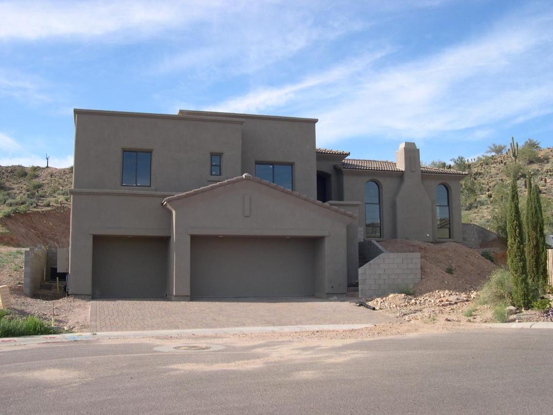 6604 E Vanguard St., Mesa, AZ 85215