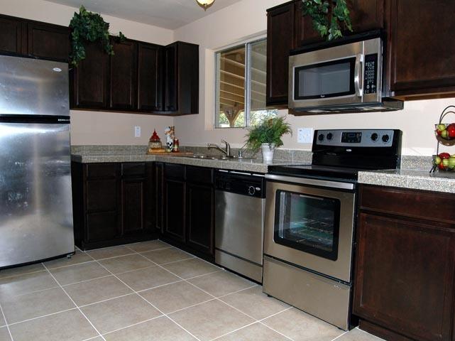 2927 W Villa Maria Dr., Phoenix, AZ 85053