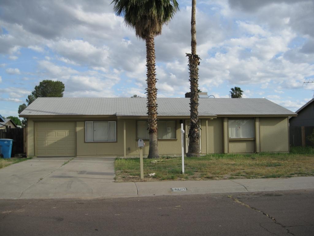3207 W Bluefield Ave., Phoenix, AZ 85053