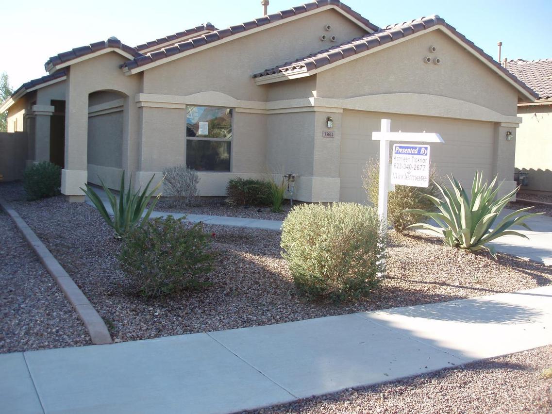 33614 N 26th Ave., Phoenix, AZ 85085