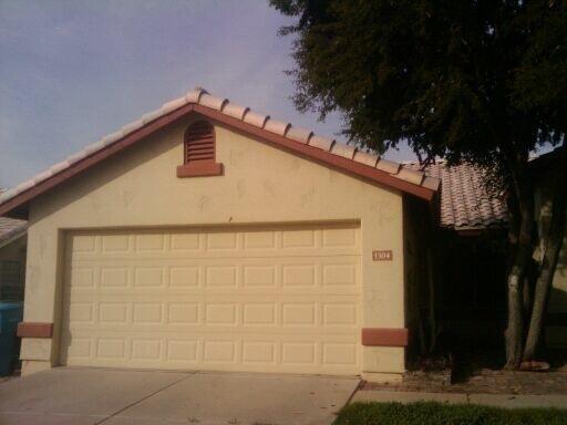 1304 W Michelle Dr., Phoenix, AZ 85023