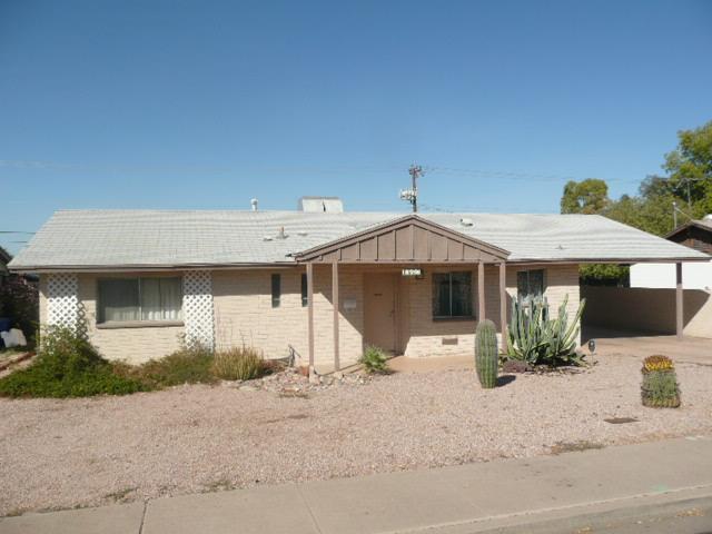 1670 W Mountain View Dr., Mesa, AZ 85201