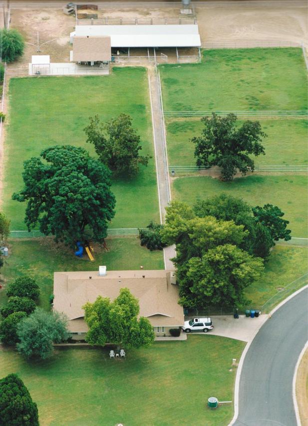 1501 E Calle De Caballos Dr., Tempe, AZ 85284