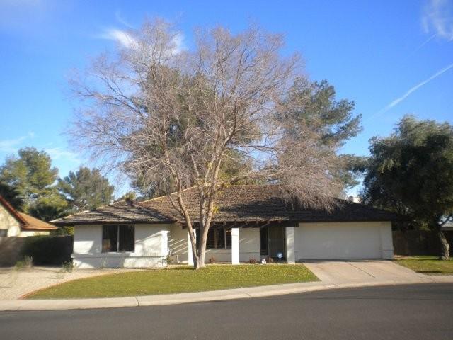 2035 S Henkel Cir., Mesa, AZ 85202
