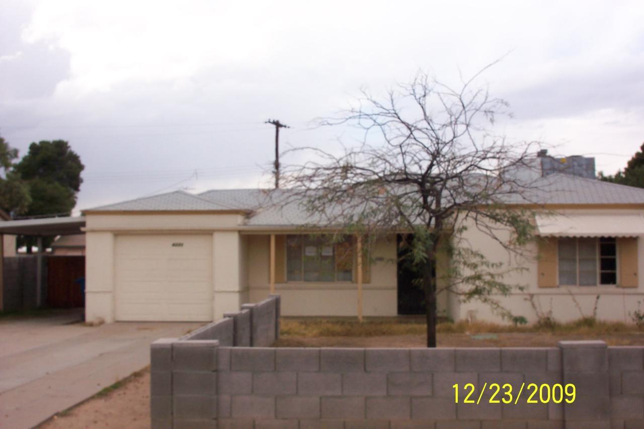 4218 N 15th Ave., Phoenix, AZ 85015