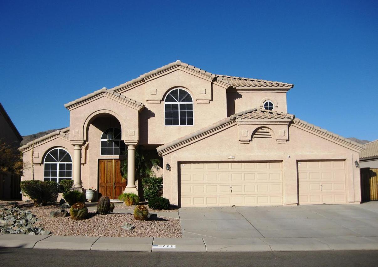 722 W Amberwood Dr., Phoenix, AZ 85045