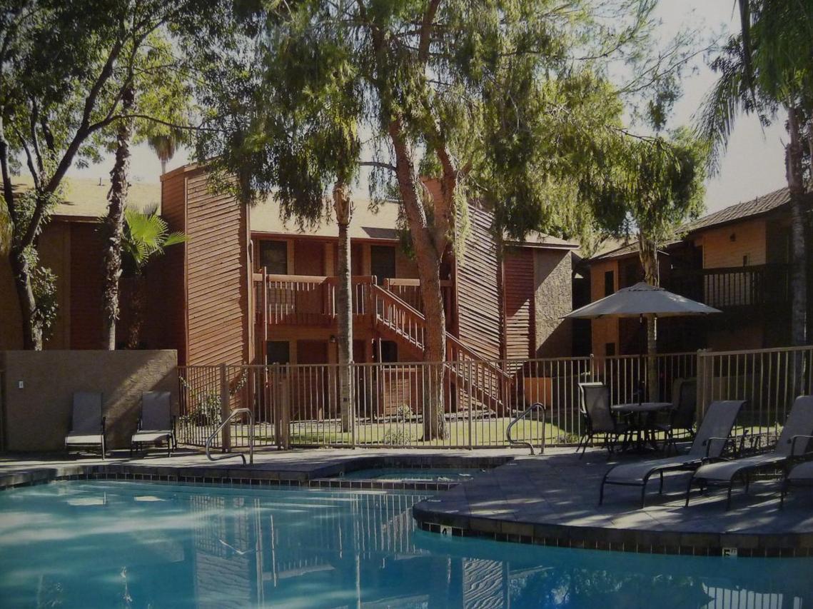 17625 N 7th St., Phoenix, AZ 85022