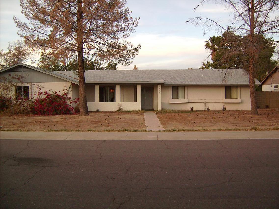 5942 W Michelle Dr., Glendale, AZ 85308