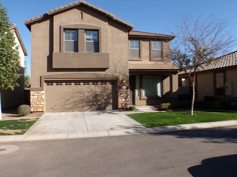 1209 S Roger Way, Chandler, AZ 85286