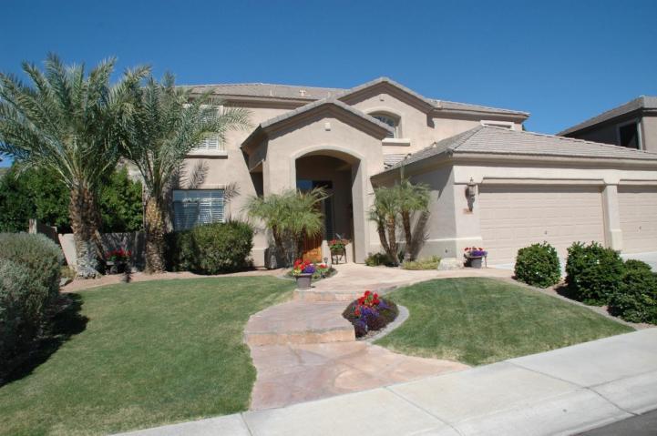 420 W Thunderhill Dr., Phoenix, AZ 85045